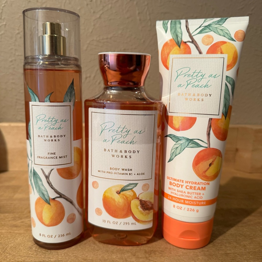NWT Pretty as a Peach Fragrance Bundle - Picture 1 of 2